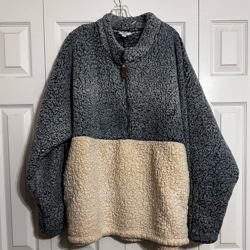 Time & Tru colorblock fleece